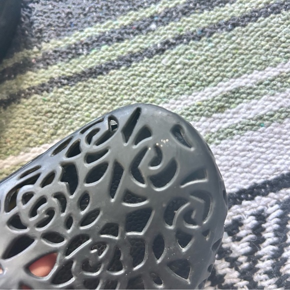 Dansko Pippa black floral cutout rubber clogs size 39 - Picture 6 of 7